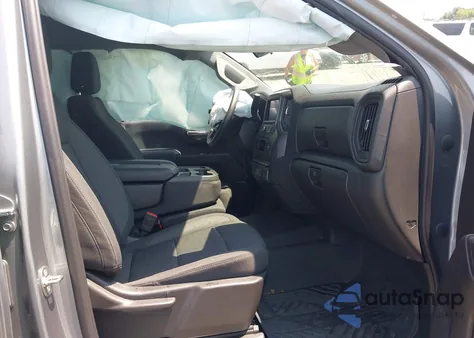 2023 Chevrolet Silverado 1500 4Wd Short Bed Custom Trail Boss z USA, uszkodzony, nr VIN 3GCUDCED2PG356524